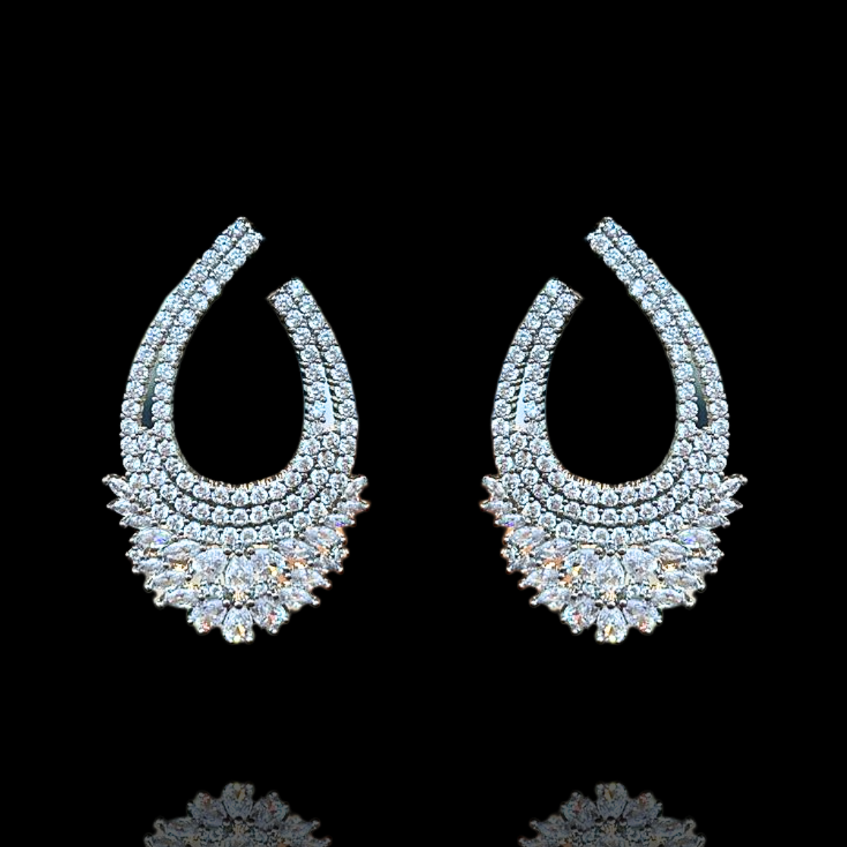SOPHIA EARRING