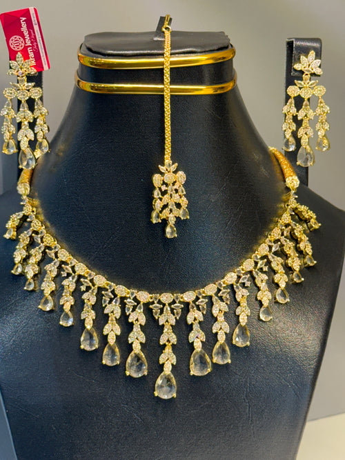 ELIZABETH SET￼