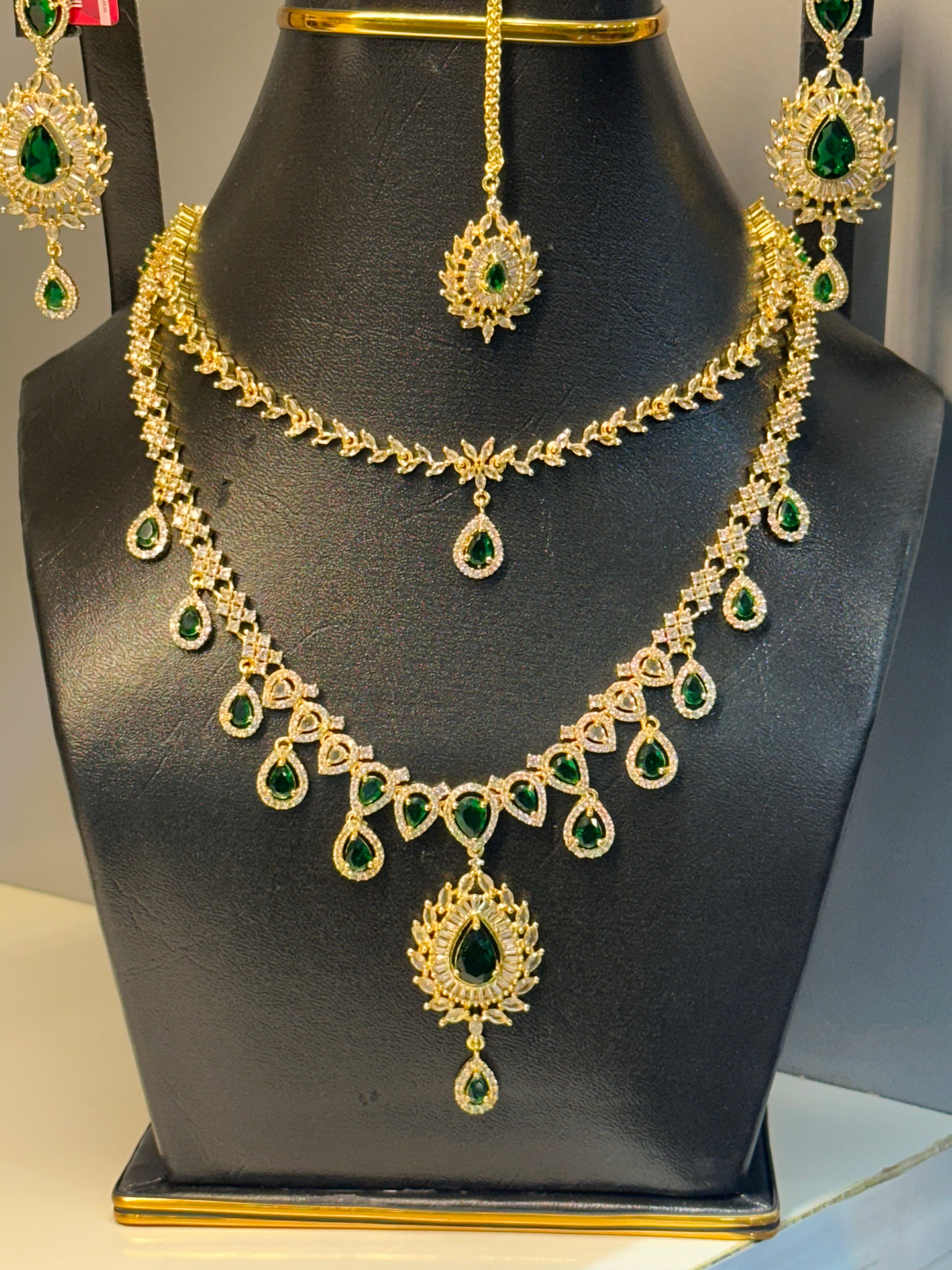 SHANVI SET