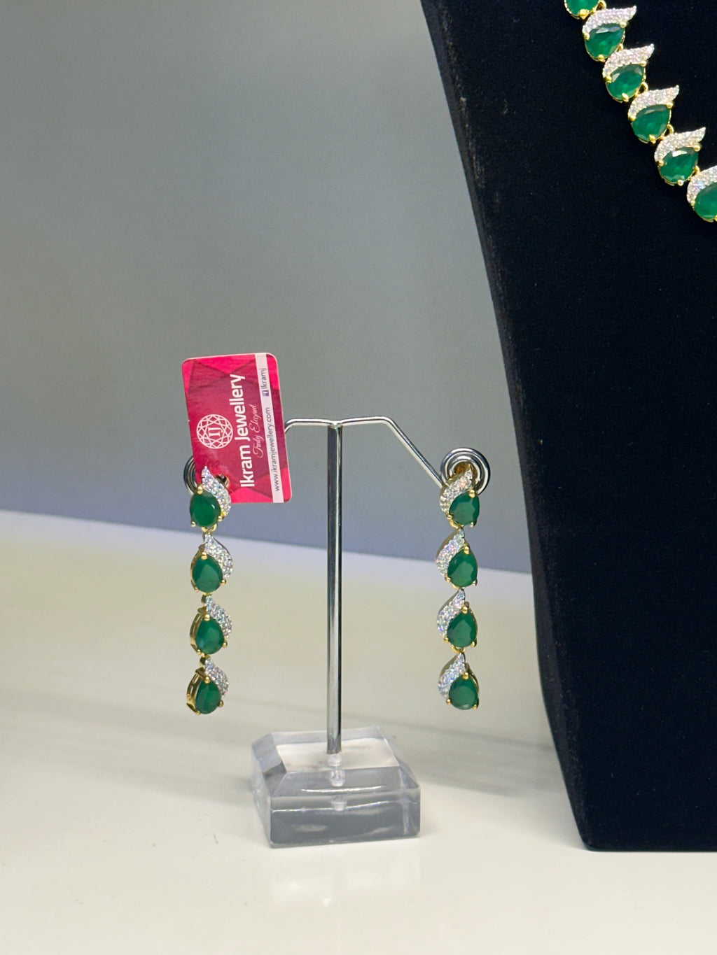 EMERALD ELEGANCE SET