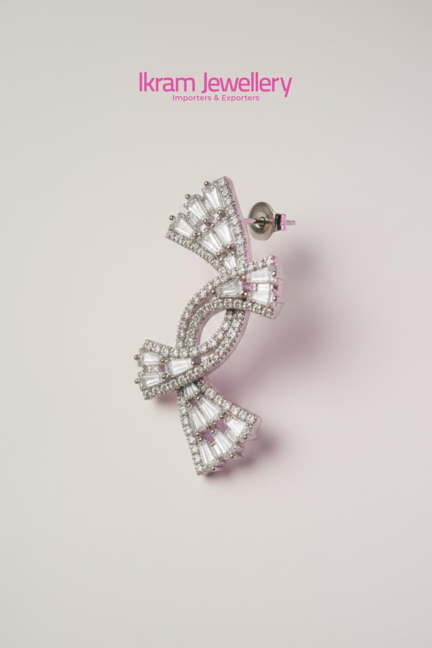 TESSA EARRING