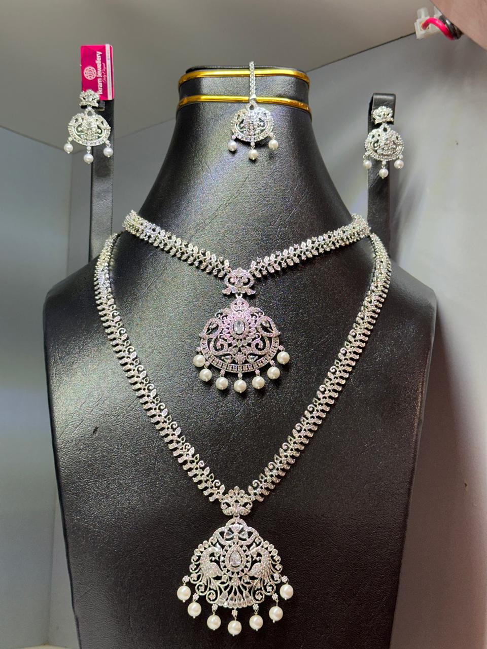 PEARLY SET