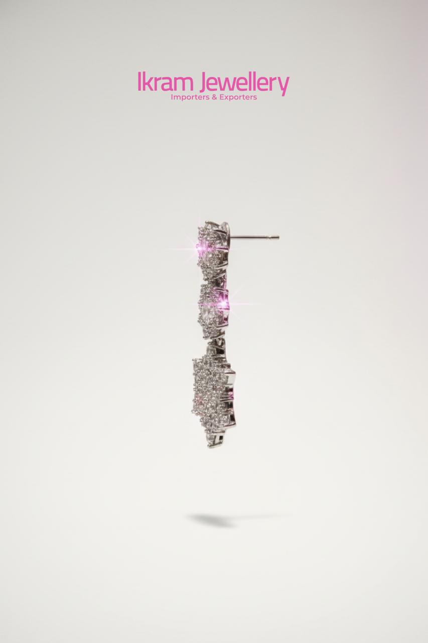 STARLET EARRING