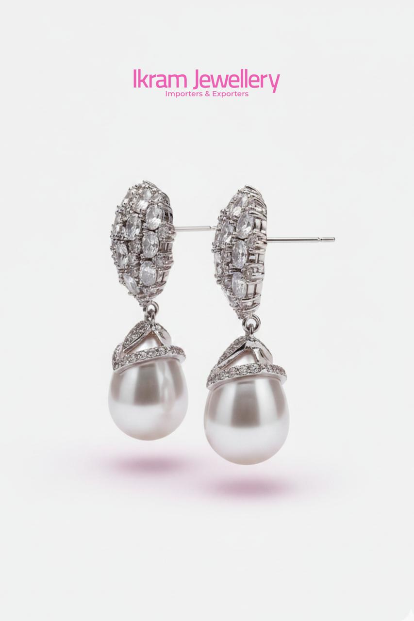 OPAL EARRING