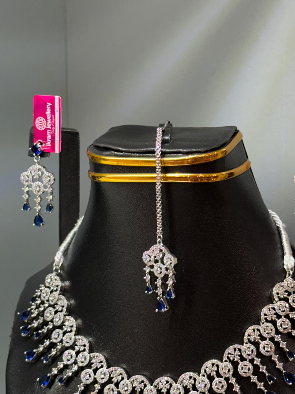 RIYA SET